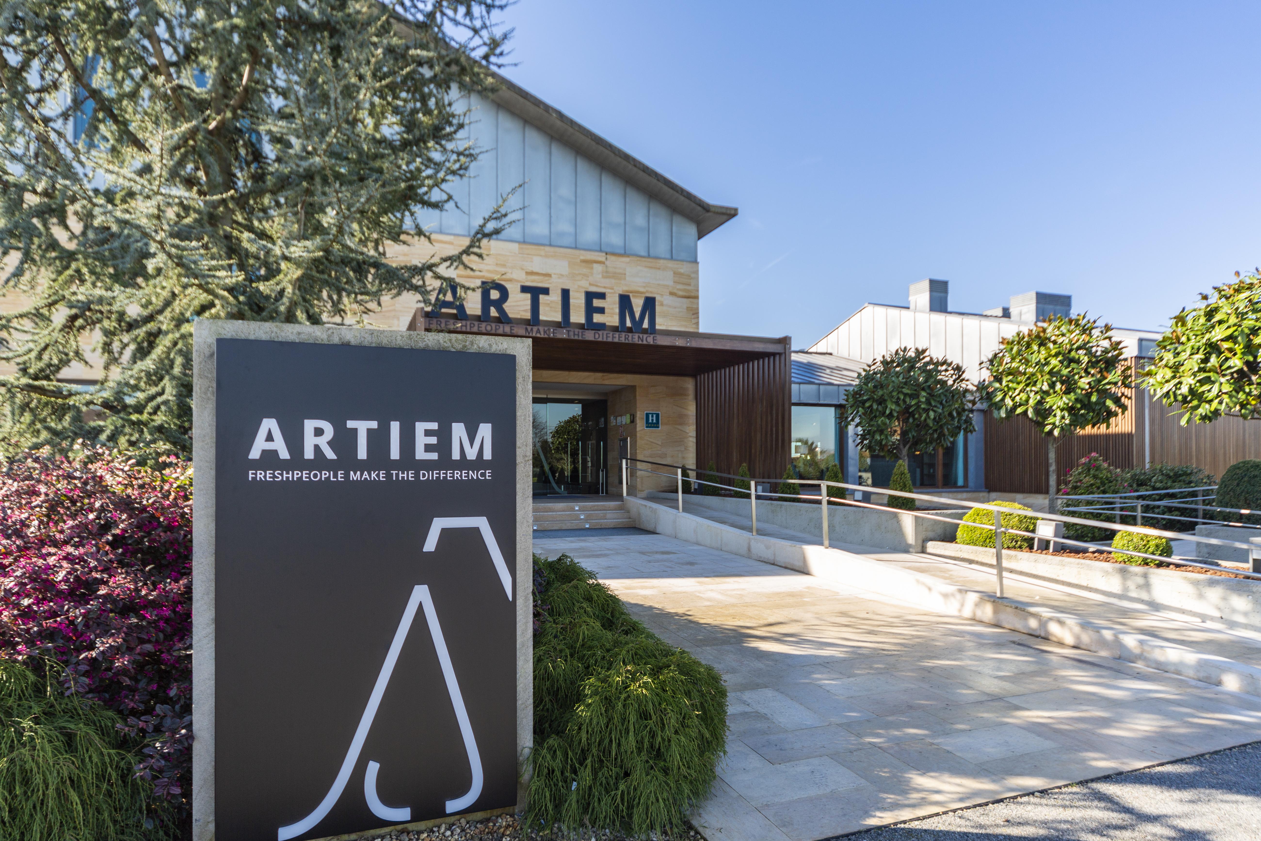 Artiem Asturias Hotel Quintueles Exterior photo